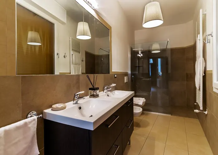 051 & Breakfast Bolonya