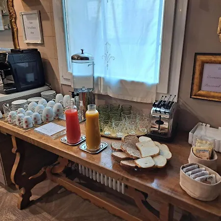 051 & Breakfast 4*