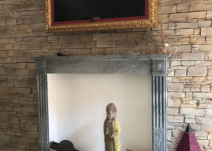 051 & Breakfast Bologna