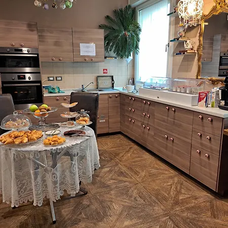 فندق مبيت وإفطار 051 & Breakfast بولونيا