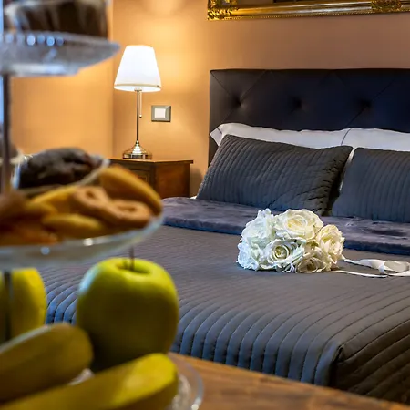 051 & Breakfast 4* بولونيا